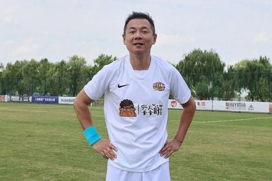 吴东海松了口气，看来，陈泽楷这次能息怒了。
